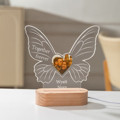 Butterfly Heart Photo Light – Personalized LED Lamp for Couples - MoeCraze