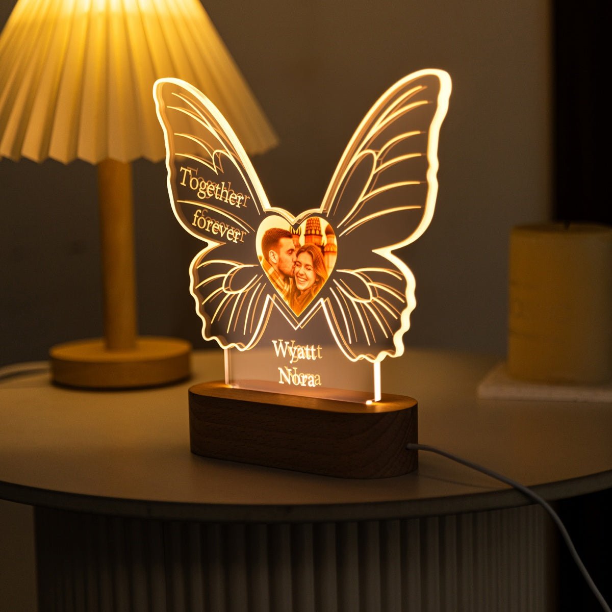 Butterfly Heart Photo Light – Personalized LED Lamp for Couples - MoeCraze