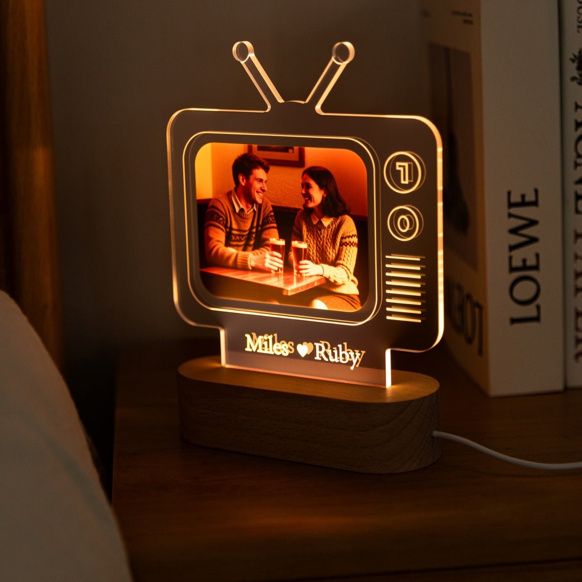 Custom Retro TV Acrylic Photo Lamp | Personalized LED Gift with Name & Picture - MoeCraze