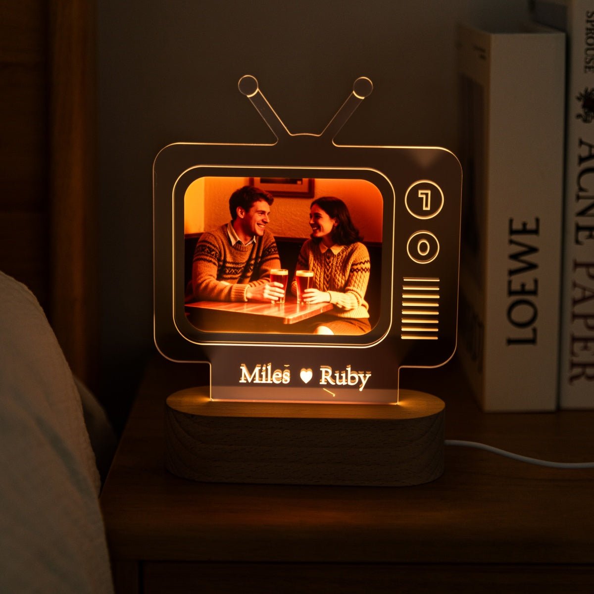 Custom Retro TV Acrylic Photo Lamp | Personalized LED Gift with Name & Picture - MoeCraze